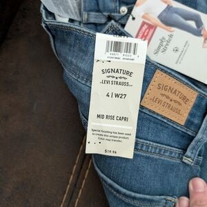 Brand new ladies capris